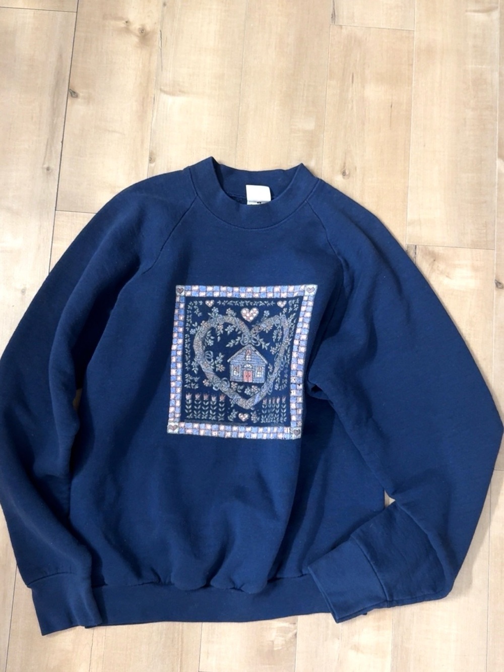 90βs COTTAGECORE GRANDMA SWEATSHIRT FRUIT OF THE LOOM - Picture 3 of 10